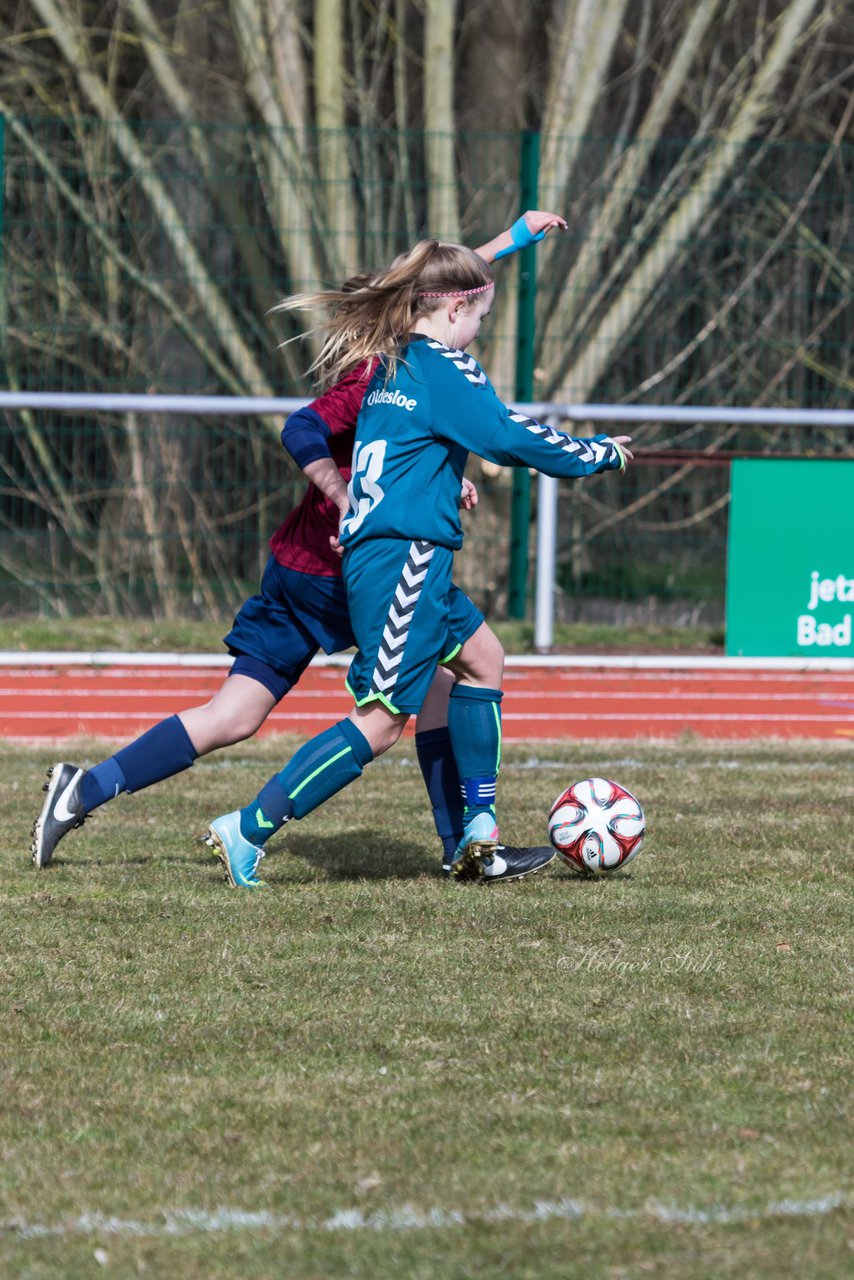 Bild 240 - B-Juniorinnen VfL Oldesloe - Krummesser SV _ Ergebnis: 4:0